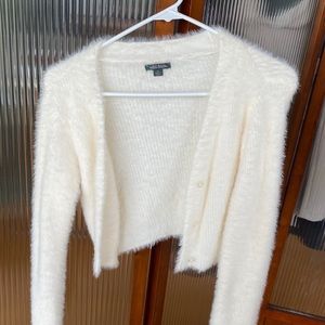 Size M wild fable, 2000s style fuzzy crop cardigan